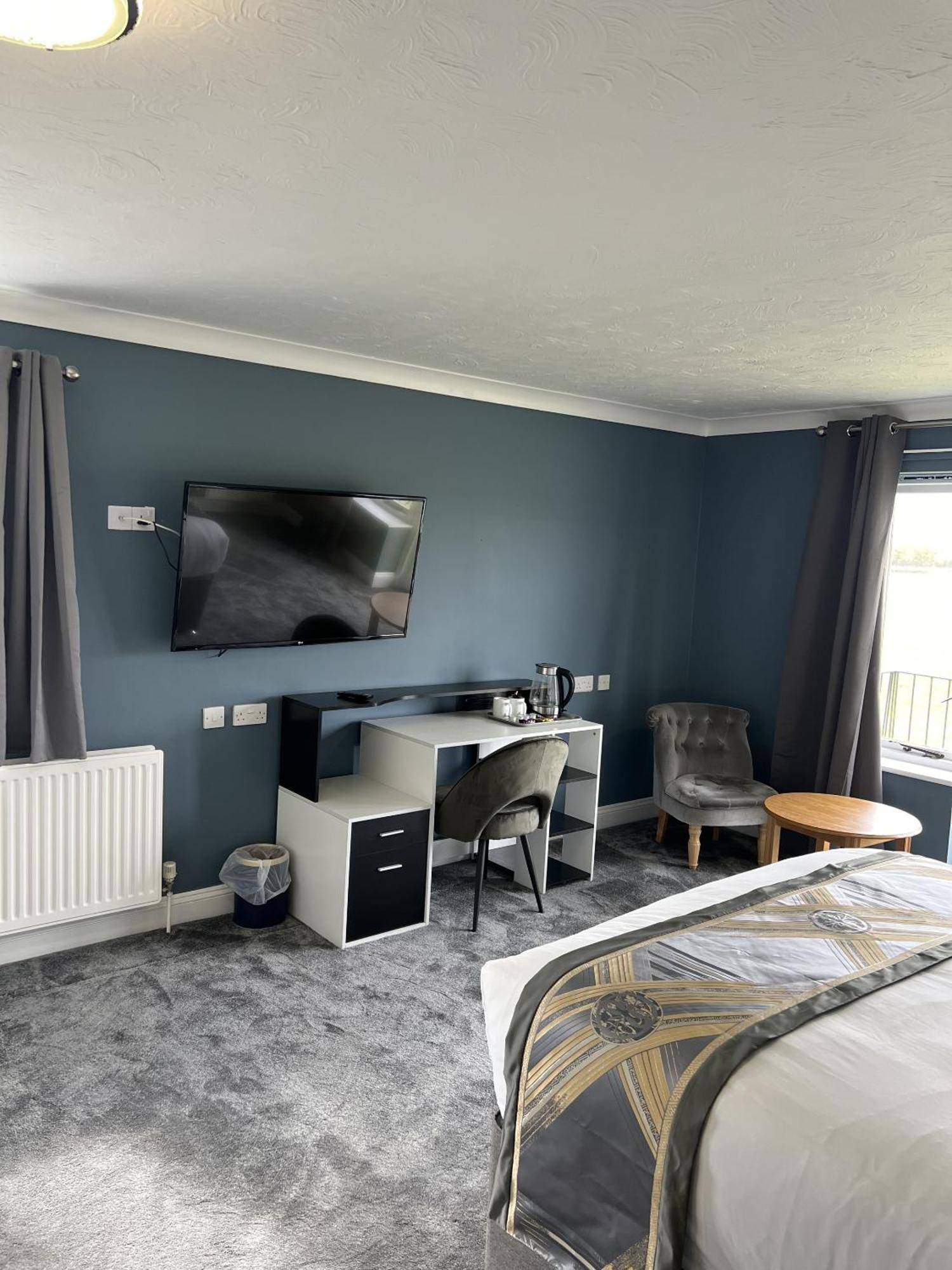 Dolphin Hotel Cambridge Сейнт Айвс Екстериор снимка