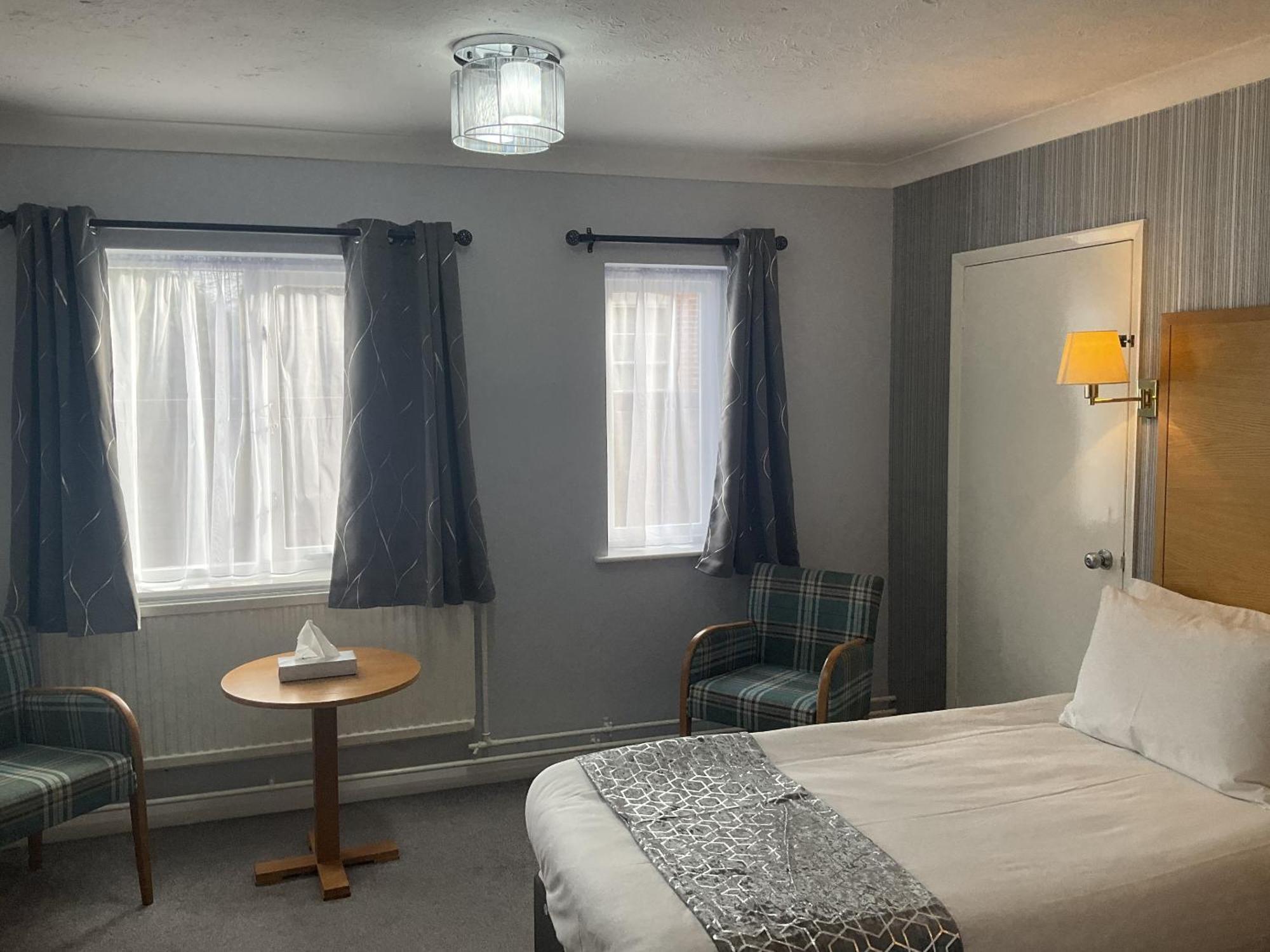 Dolphin Hotel Cambridge Сейнт Айвс Екстериор снимка